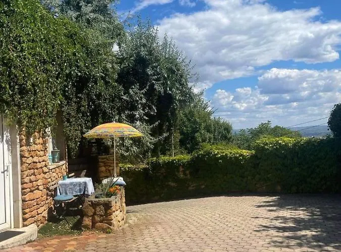 View Small House Free Parking Self Check-in Διαμέρισμα *
