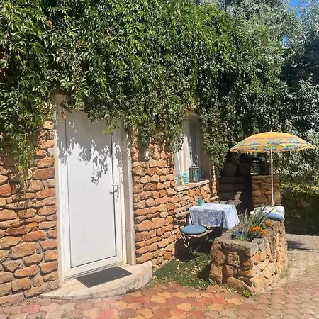 Apartment View Small House Free Parking Self Check-in