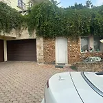 View Small House Free Parking Self Check-in 아파트 부다페스트