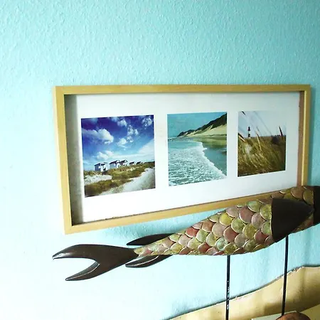 View Small House Free Parking Self Check-in Apartament